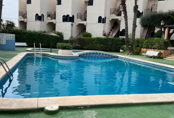 Reventa - Apartamento / piso - Torrevieja - Torreblanca