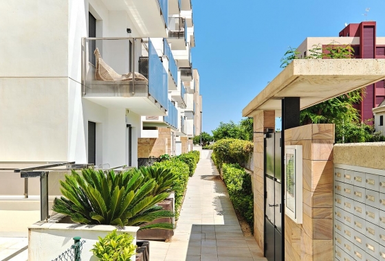 Reventa - Apartamento / piso - Pilar de la Horadada - TORRE DE LA HORADADA