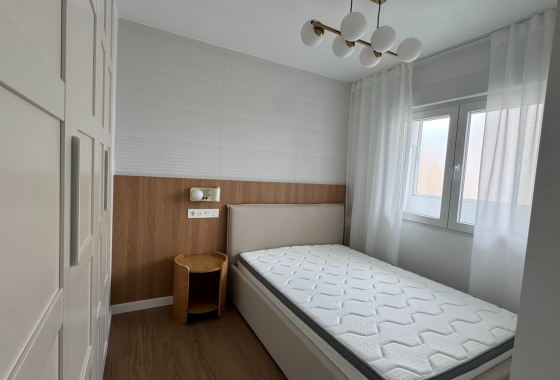 Reventa - Apartamento / piso - Orihuela Costa - Punta Prima