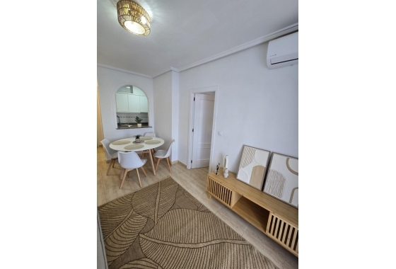 Reventa - Apartamento / piso - Torrevieja - Torreblanca