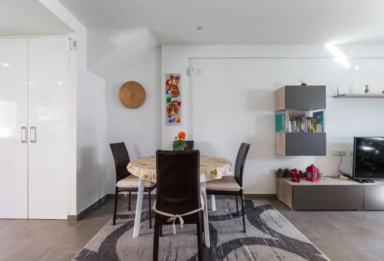 Resale - Bungalow - Torrevieja - Nueva Torrevieja - Aguas Nuevas