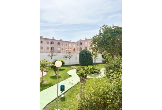 Reventa - Apartamento / piso - Torrevieja - Playa Acequion