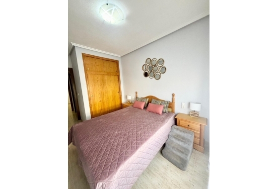 Reventa - Apartamento / piso - Torrevieja - Playa Acequion