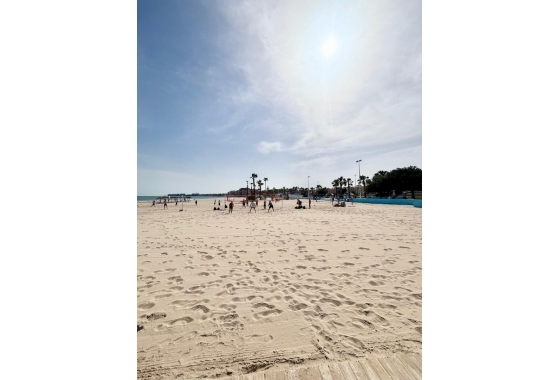 Reventa - Apartamento / piso - Torrevieja - Playa Acequion
