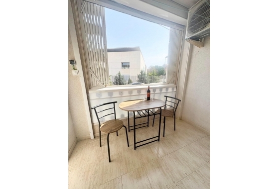 Reventa - Apartamento / piso - Torrevieja - Playa Acequion
