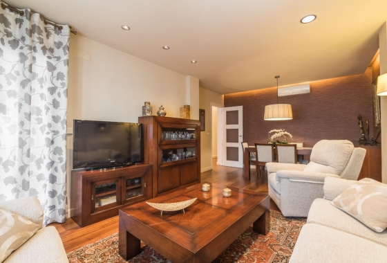 Reventa - Apartamento / piso - Elche - Center