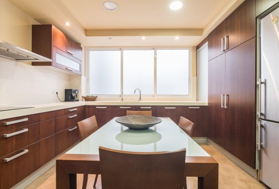 Reventa - Apartamento / piso - Elche - Center