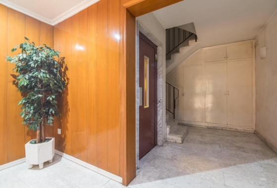 Reventa - Apartamento / piso - Elche - Center