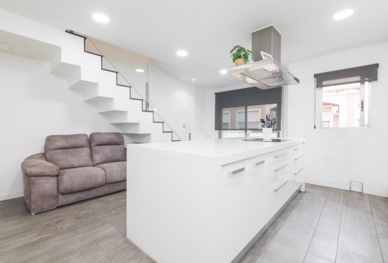 Reventa - Apartamento / piso - Elche - Center