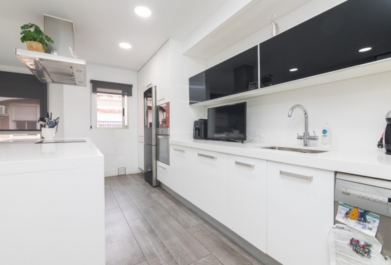 Reventa - Apartamento / piso - Elche - Center