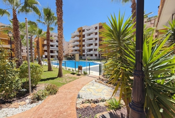 Resale - Apartment / flat - Torrevieja - Punta prima