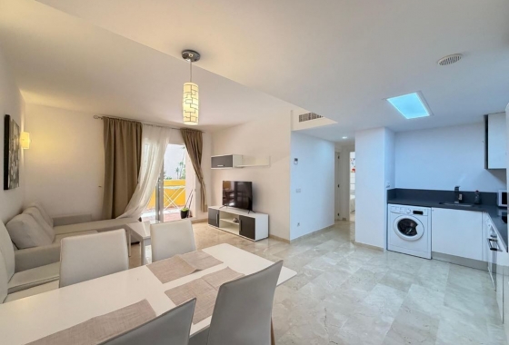 Resale - Apartment / flat - Torrevieja - Punta prima
