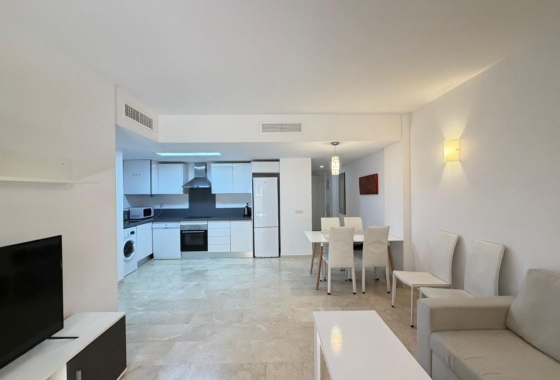 Resale - Apartment / flat - Torrevieja - Punta prima