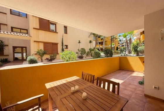 Resale - Apartment / flat - Torrevieja - Punta prima