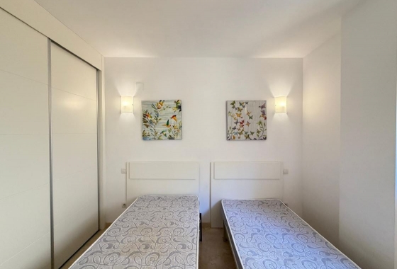 Resale - Apartment / flat - Torrevieja - Punta prima