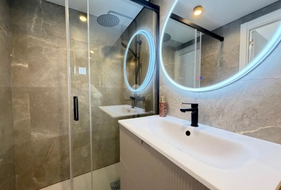 Rynek Wtórny - Apartament - Torrevieja - Punta prima