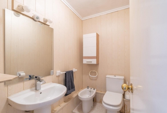 Reventa - Apartamento / piso - Torrevieja - Punta prima