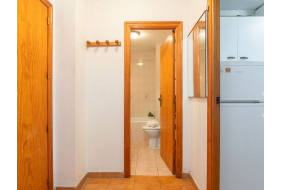 Reventa - Apartamento / piso - Santa Pola