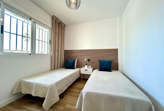 Reventa - Casa Adosada - Orihuela Costa - Los Altos