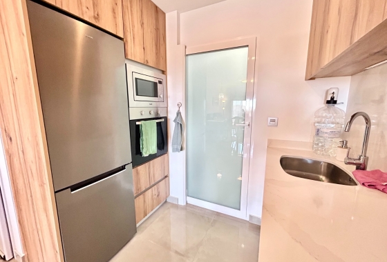 Reventa - Apartamento / piso - Pilar de la Horadada