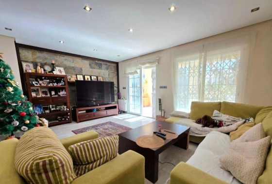 Resale - Villa - Dehesa De Campoamor