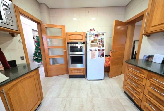 Resale - Villa - Dehesa De Campoamor
