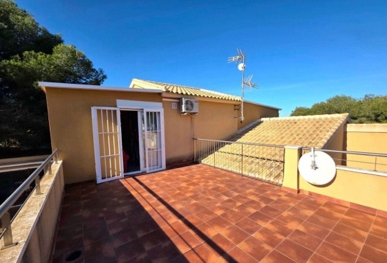 Resale - Villa - Dehesa De Campoamor
