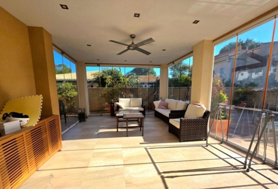 Resale - Villa - Dehesa De Campoamor