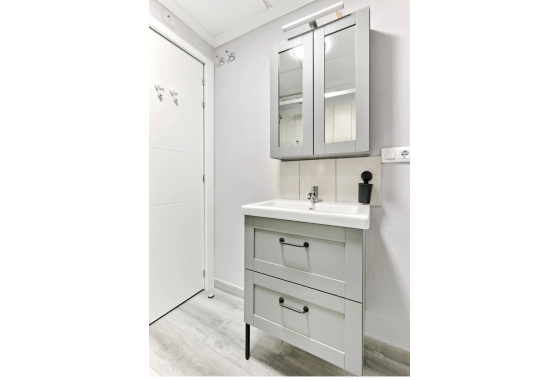 Resale - Apartment / flat - Torrevieja - Torrevieja - Playa del Cura