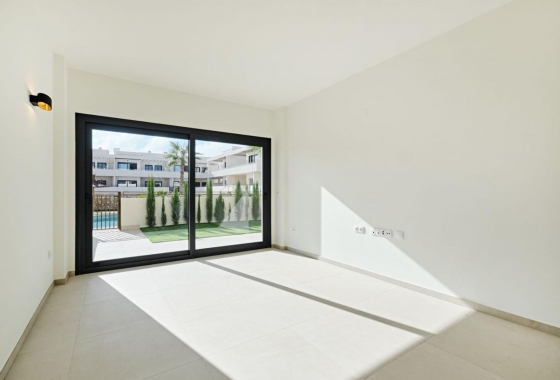 Resale - Apartment / flat - Torrevieja - playa de los naufragos