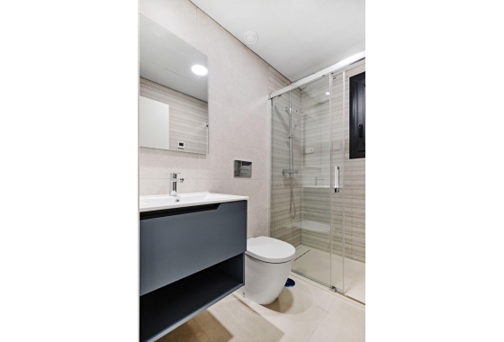 Resale - Apartment / flat - Torrevieja - playa de los naufragos