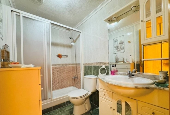 Resale - Apartment / flat - Torrevieja - LA MATA