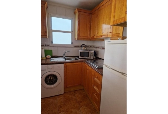 Resale - Apartment / flat - Torrevieja - Parque de Las Naciones