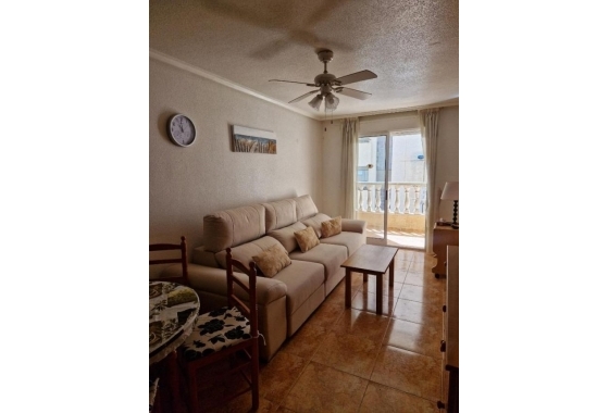 Resale - Apartment / flat - Torrevieja - Parque de Las Naciones