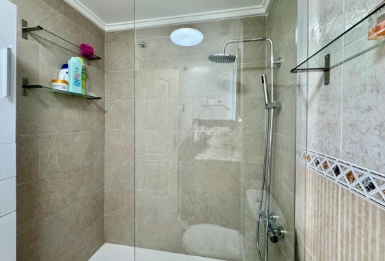 Resale - Apartment / flat - Torrevieja - LA MATA