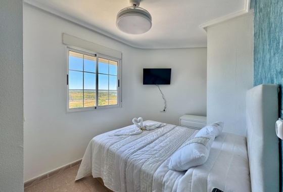 Resale - Apartment / flat - Torrevieja - LA MATA