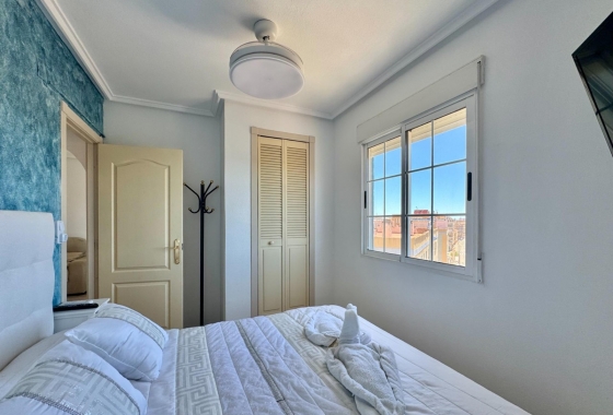 Resale - Apartment / flat - Torrevieja - LA MATA