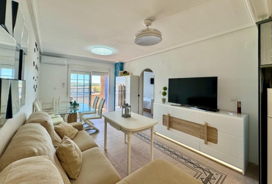 Resale - Apartment / flat - Torrevieja - LA MATA