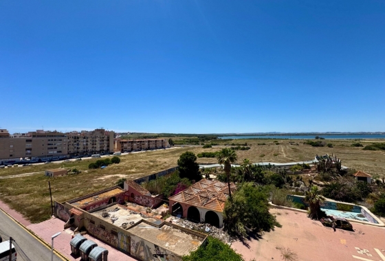 Resale - Apartment / flat - Torrevieja - LA MATA
