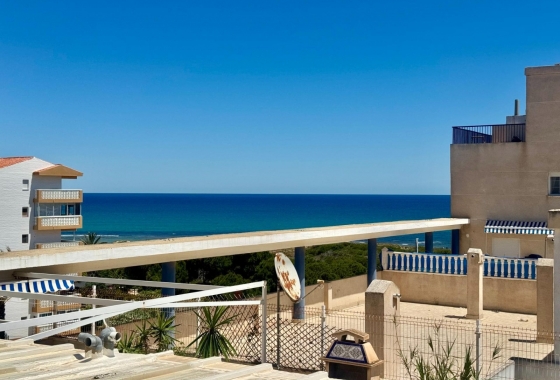 Resale - Apartment / flat - Torrevieja - LA MATA