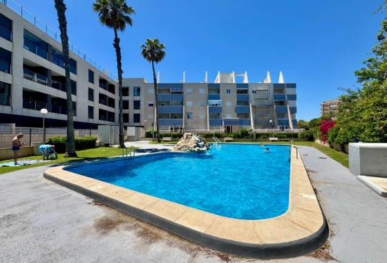 Resale - Apartment / flat - Torrevieja - LA MATA
