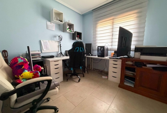 Resale - Villa - Torrevieja - Los Balcones