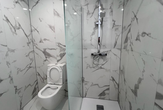 Resale - Apartment / flat - Torrevieja - Playa de La Acequion