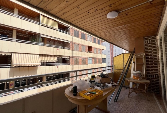 Resale - Apartment / flat - Torrevieja - Playa de La Acequion