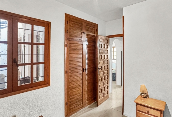 Resale - Bungalow - Torrevieja - Nueva Torrevieja - Aguas Nuevas