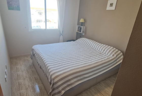 Resale - Bungalow - Torrevieja - Nueva Torrevieja - Aguas Nuevas