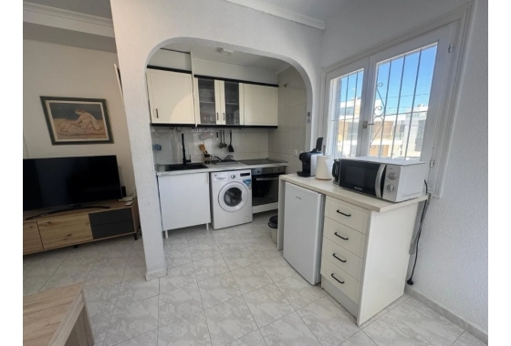 Rynek Wtórny - Bungalow - Torrevieja - Nueva Torrevieja - Aguas Nuevas