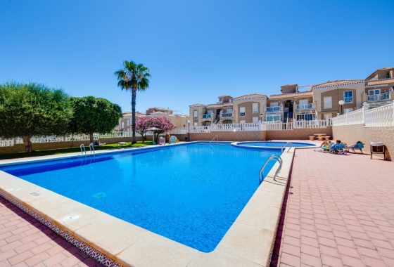 Rynek Wtórny - Bungalow - Torrevieja - Nueva Torrevieja - Aguas Nuevas
