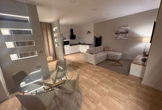 Rynek Wtórny - Studio - Torrevieja - Torrevieja - Playa de los Locos