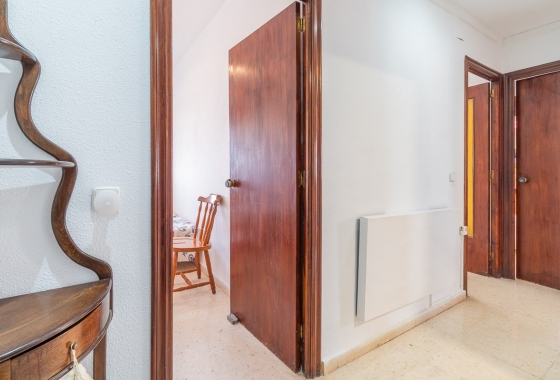 Reventa - Apartamento / piso - Torrevieja - PLAYA LOS LOCOS